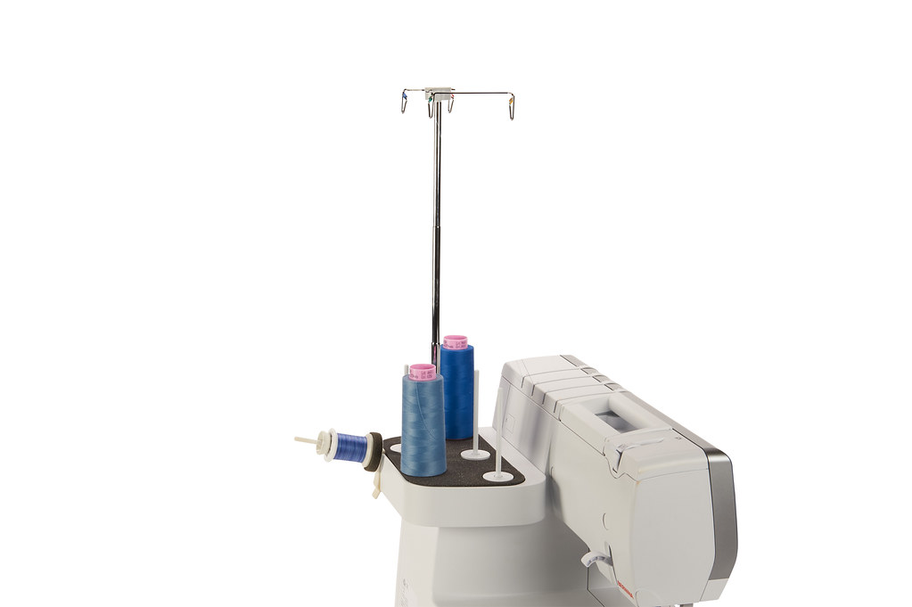 Катушкодержатель декоративных ниток  Bernina # L26 для L850, L860 и L890