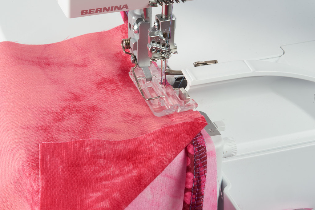 Лапка Bernina для выпушки # C16S для L890