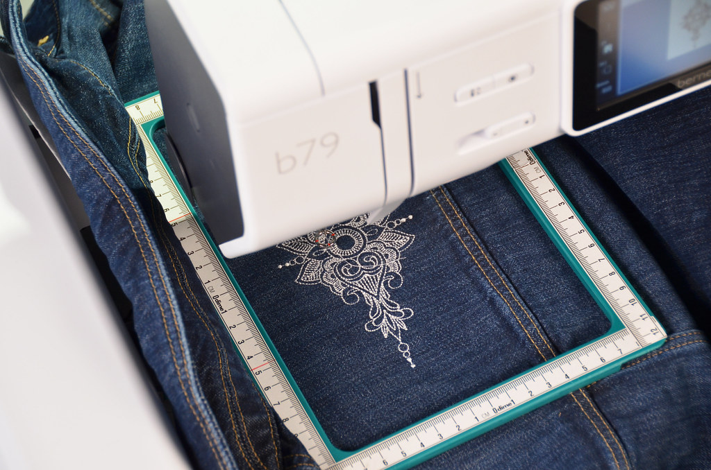Пяльцы магнитные Snap Hoop Monster # M 130x180 мм для Bernette b70 Deco и b79