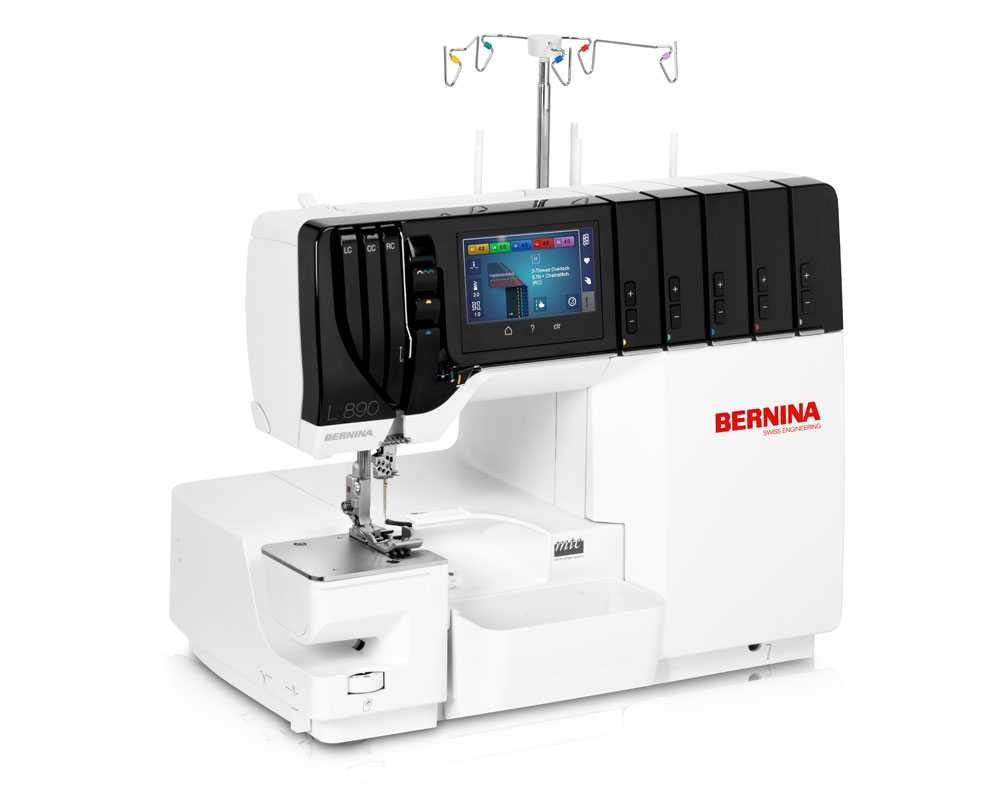 Коверлок Bernina L890