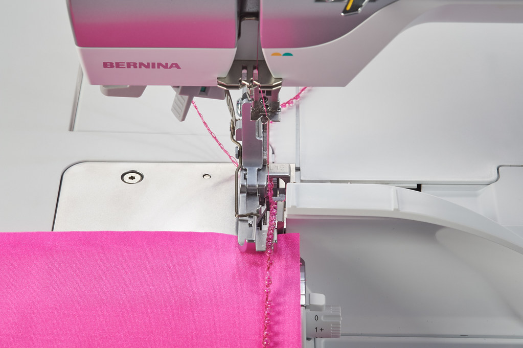 Лапка  Bernina для пришивания бисера и блёсток  # L15 для L850/L860