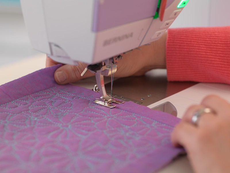 Швейная машина Bernina 770 QE PLUS Kaffe Edition