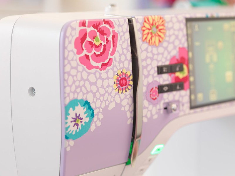 Швейная машина Bernina 770 QE PLUS Kaffe Edition