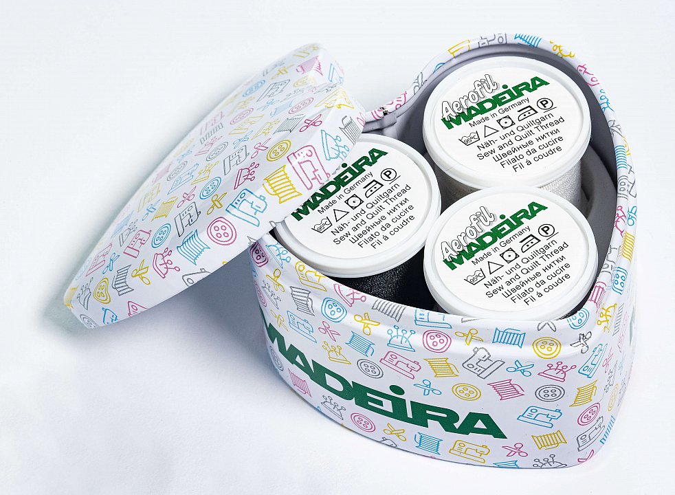 Набор ниток от Madeira Heart Box