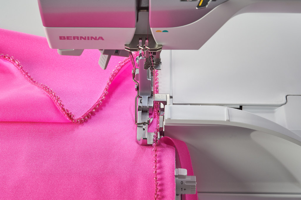 Лапка  Bernina для пришивания бисера и блёсток  # L15 для L850/L860