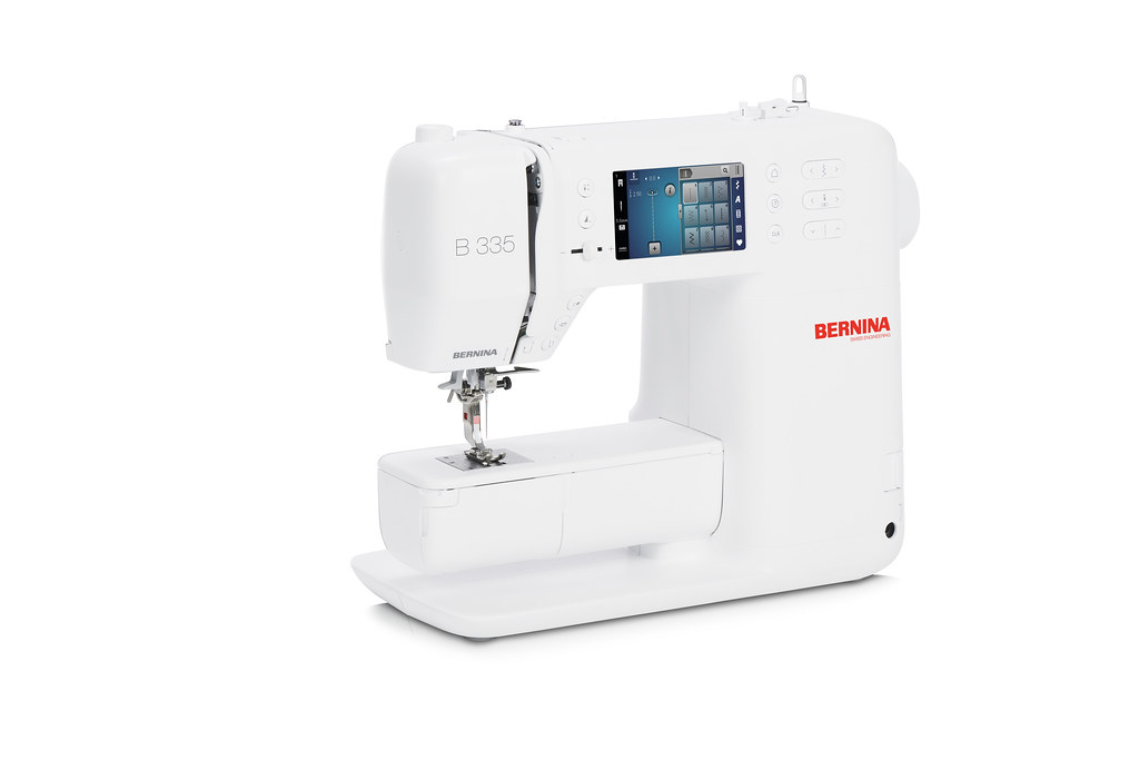 Швейная машина Bernina 335