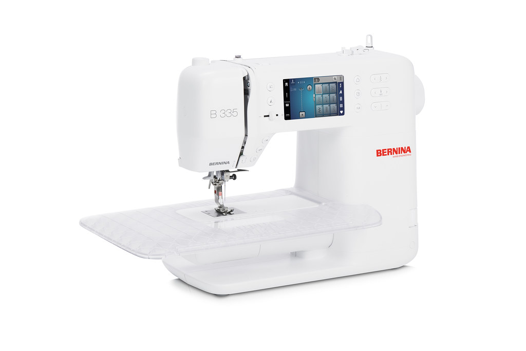 Швейная машина Bernina 335