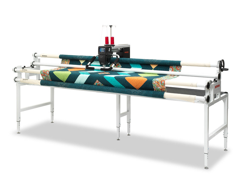 Расширение для рамы 5 ft на BERNINA Q16 PLUS